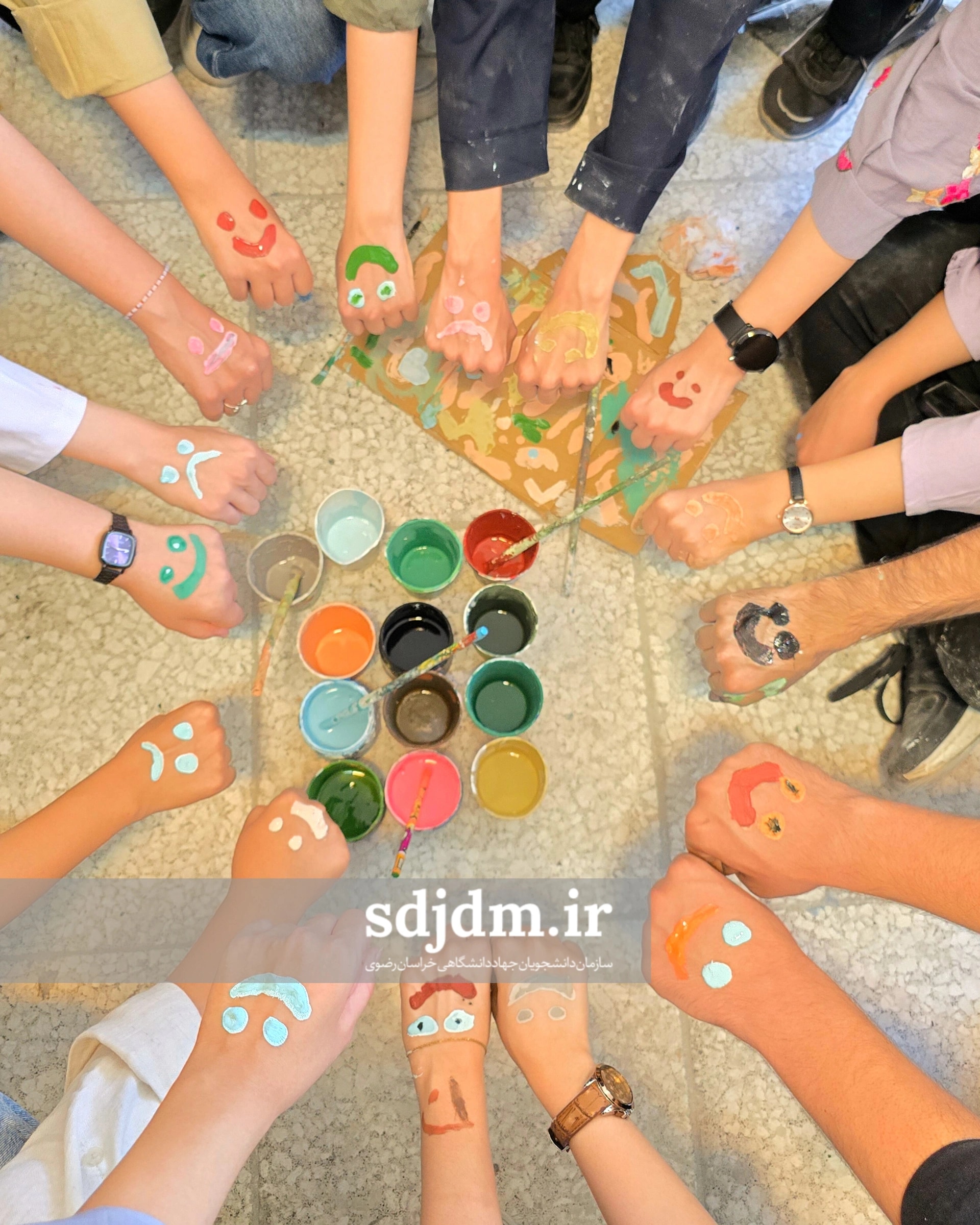 زیباسازی مدرسه هشت بهشت در عباسآباد
